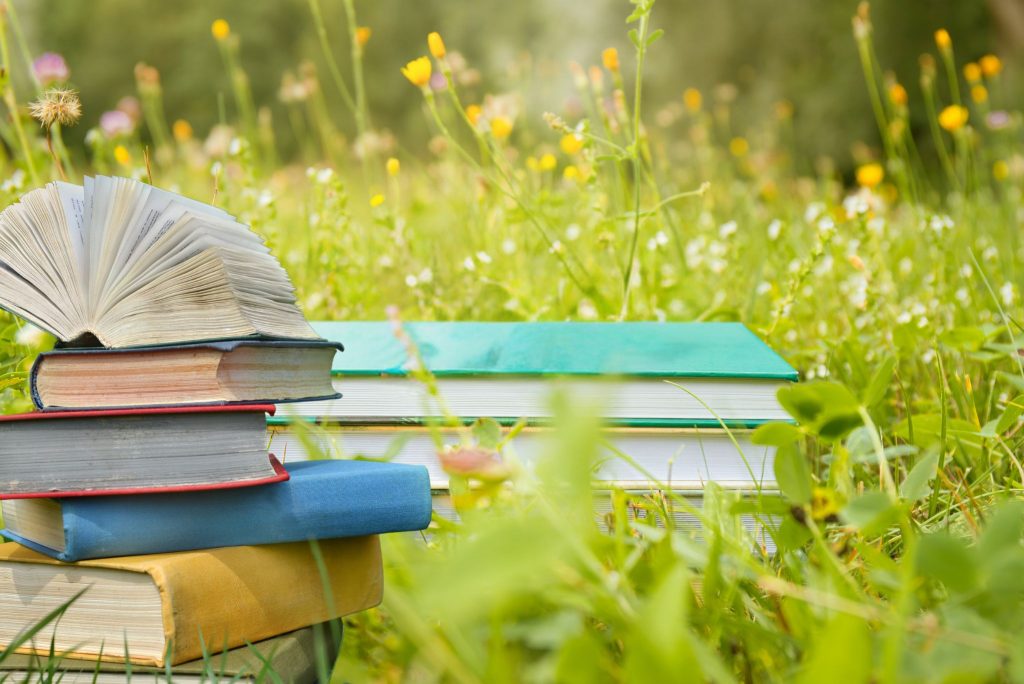 The Best Gardening Books Every Gardener Should Read | GardenersMag